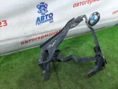 Кронштейн фары Mercedes C200 2010 A2046200991 W204 271.860, левый