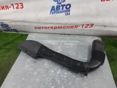 Патрубок воздушного фильтра Mercedes C200 2015 A2740901000 W205 274.920