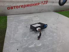 Блок управления топливным насосом Mercedes E200 2016 A0009002414 W213 274.920