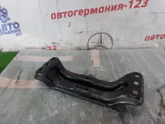 Кронштейн кпп Mercedes E220d 2017 A2132401302 W213 654.920