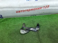 Кронштейн крыла BMW 320D 2019 41008494434 G20 B47D20B, правый