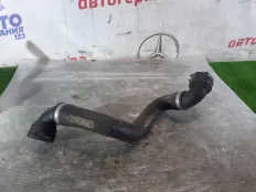 Патрубок радиатора Mercedes E200 2016 A2535019382 W213 274.920, правый