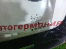 Стекло лобовое Mercedes C180 2014 A2046705201 W204 271.820