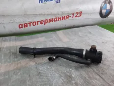 Патрубок BMW 116i 2013 17127596832 F20 N13B16A