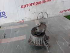 Подушка двигателя Mercedes E200 2016 A2132407200 W213 274.920, правая