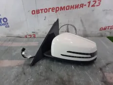 Зеркало заднего вида боковое Mercedes C200 2010 A2048103976 W204 271.860, левое