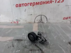 Натяжитель ремня генератора Mercedes E220d 2017 A6542000070 W213 654.920