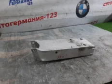 Кронштейн усилителя бампера BMW X3 2012 51647274657 F25 N20B20A, левый