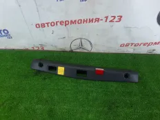 Накладка крышки багажника Mercedes E200 2016 A2137500300 W213 274.920