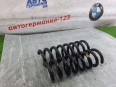 Пружина Mercedes C200 2013 A2043240604 W204 271.860, задняя