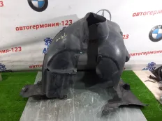 Подкрылок Mercedes A180 2013 A2466900200 W176 270.910, передний правый