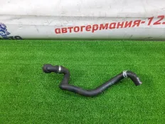 Патрубок BMW 520d 2017 64219299622 G30 B47D20A