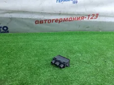 Блок электронный BMW 520d 2017 61357496165 G30 B47D20A
