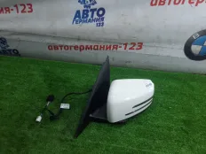 Зеркало заднего вида боковое Mercedes C180 2010 A2048103976 W204 271.860, левое