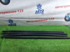 Молдинг стекла BMW 320i 2013 51337305582 F34 N20B20B