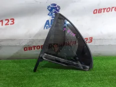 Форточка двери Mercedes A180 2018 A1777300300 W177 282.914, левая