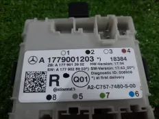 Блок управления дверьми Mercedes A180 2018 A1779007316 W177 282.914