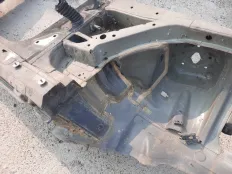 Лонжерон Mercedes C class 2008 A2046302040 W204, правый