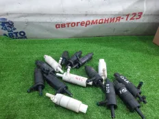 Насос омывателя фар Mercedes С200 2014 A2108691221 W204