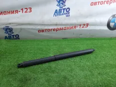 Амортизатор двери багажника Mercedes GLA250 2014 A1569800764 X156 270.920