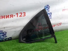 Форточка двери Mercedes C180 2015 A2057306200 W205 274.910, правая