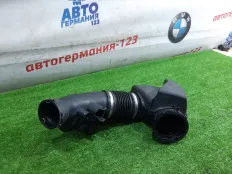 Патрубок воздушного фильтра BMW 320 2016 13718601681 F30 B48B20A