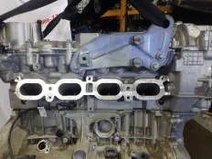 Двигатель Mercedes A180 2016 A2700104002 W176 270.910