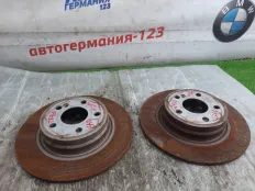 Диски тормозные Mercedes C180 2010 A2044231512 W204 271.860, задние