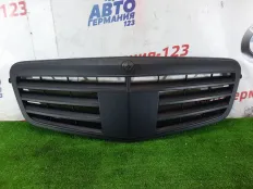 Решетка радиатора Mercedes E300 2013 A2128801183 W212 276.952