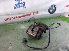 Суппорт тормозной Mercedes A180 2016 A0004232481 W176 270.910, задний правый