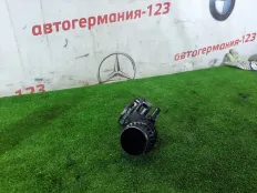 Патрубок впускного коллектора Mercedes A180 2018 A2820905700 W177 282.914