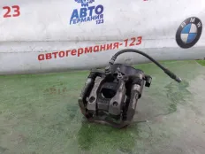 Суппорт тормозной Mercedes A180 2018 A2474232000 W177 282.914, задний правый