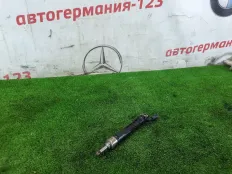 Форсунка топливная Mercedes A180 2018 A2820701000 W177 282.914