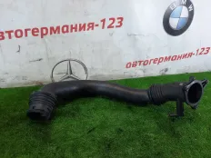 Патрубок интеркулера BMW 320 2016 13718601683 F30 B48B20A