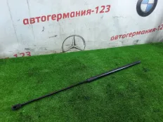Амортизатор капота Mercedes GLC250 2018 A2539801264 X253 274.920, правый
