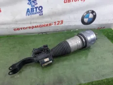 Пневмоамортизатор подвески Mercedes GLC250 2018 A2533200338 X253 274.920, передний левый