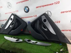 Обшивка дверей Mercedes C180 2015 A20573045019H15 W205 274.910, задняя
