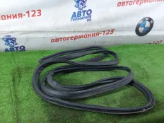 Уплотнитель багажника Mercedes V220 2016 A4477410300 W447 651.950