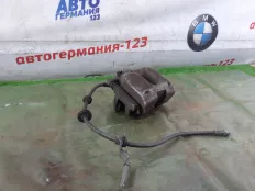 Суппорт тормозной BMW 523d 2017 34106872799 G30 B47D20A, передний левый