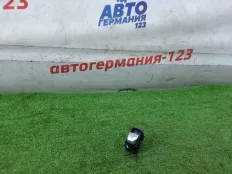 Кнопка открывания багажника Mercedes C180 2015 A2059051713 W205 274.910