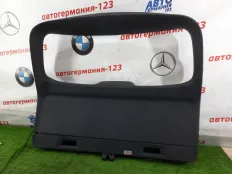 Обшивка двери багажника Mercedes GLC250 2018 A2537400070 X253 274.920
