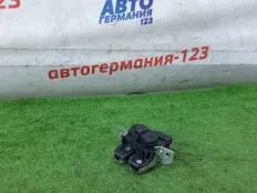 Замок двери багажника Mercedes A180 2016 A2467401301 W176 270.910