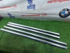 Молдинг стекла Mercedes GLC250 2018 A2537207505 X253 274.920