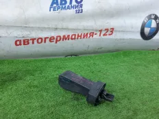 Ограничитель двери Mercedes A180 2018 A1777306400 W177 282.914, задний