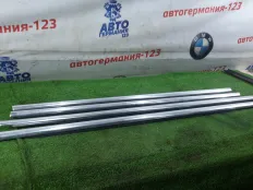 Молдинг стекла Mercedes A180 2018 A1777258500 W177 282.914