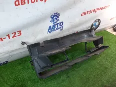 Воздуховод радиатора BMW 320 2016 51747401235 F30 B48B20A