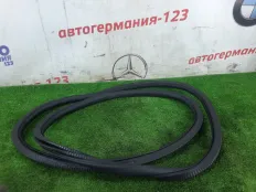 Уплотнитель двери Mercedes A180 2018 A1776920300 W177 282.914, задний