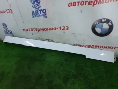 Накладка кузова Mercedes V220 2016 A4476900270 W447 651.950, левая