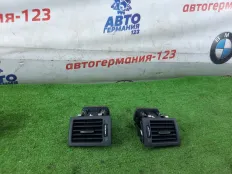 Дефлектор воздушный Mercedes C180 2010 A2048301354 W204 271.860