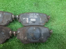 Колодки тормозные Mercedes A180 2018 A0004209905 W177 282.914, задние